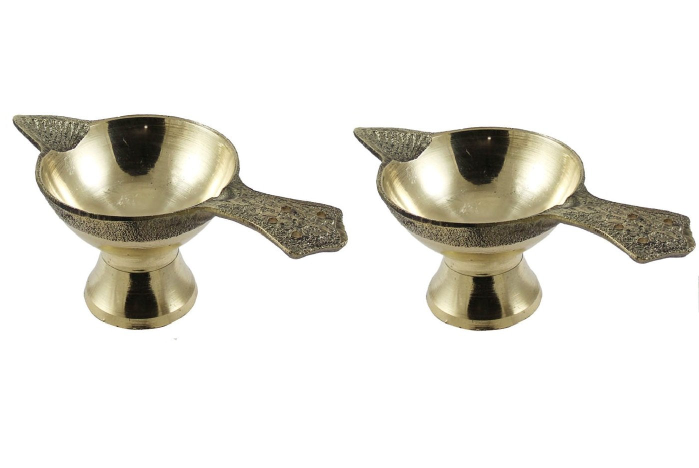 Traditional Brass Diya Oil Lamp For Home Puja & Arti Dfbs132-1