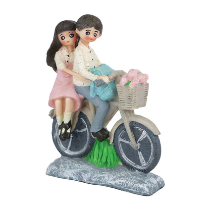 Couple on Cycle Resin Showpiece CPLMAS123