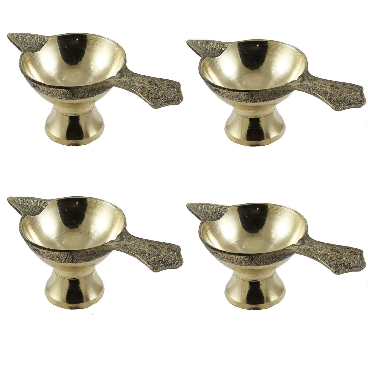 Traditional Brass Diya Oil Lamp For Home Puja & Arti Dfbs132-1