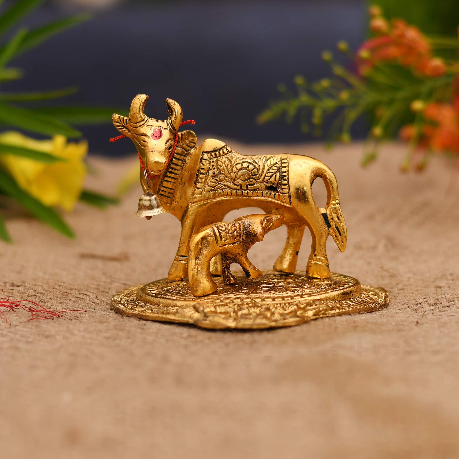 kamdhenu cow with calf idol, kamdhenu cow statue