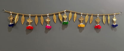 Leaf with Lamp Design Golden Bandarwal for Decoration