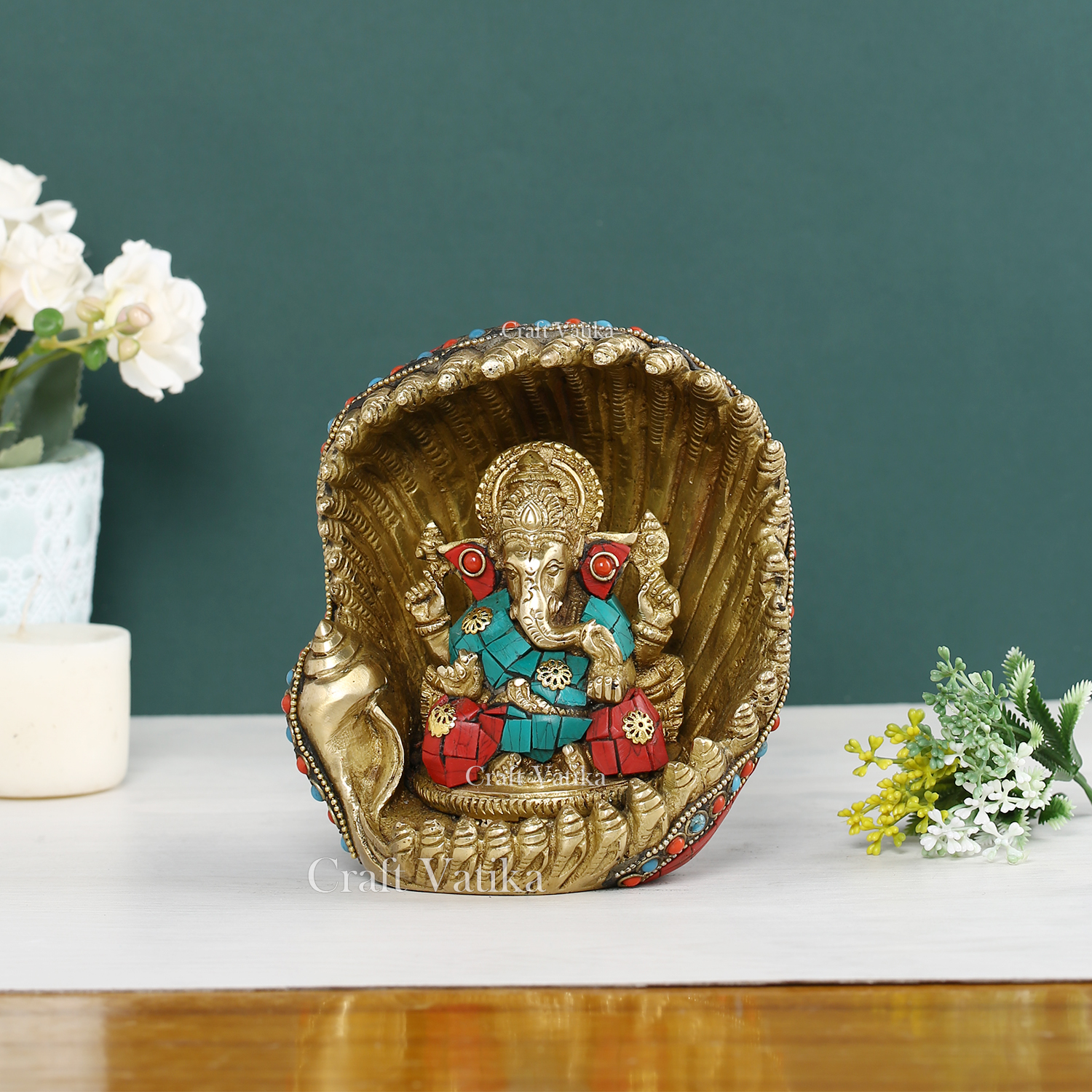 God Ganesha Idol Sitting In Conch Decorative Showpiece Gts187